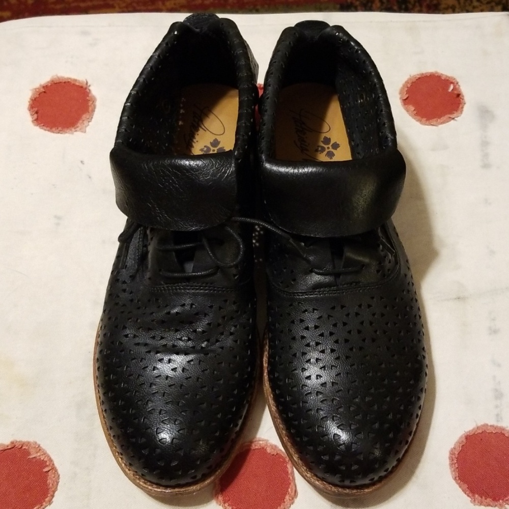 Patricia Nash black leather booties. NEW!